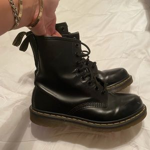 Women’s Doc Martens size 8
